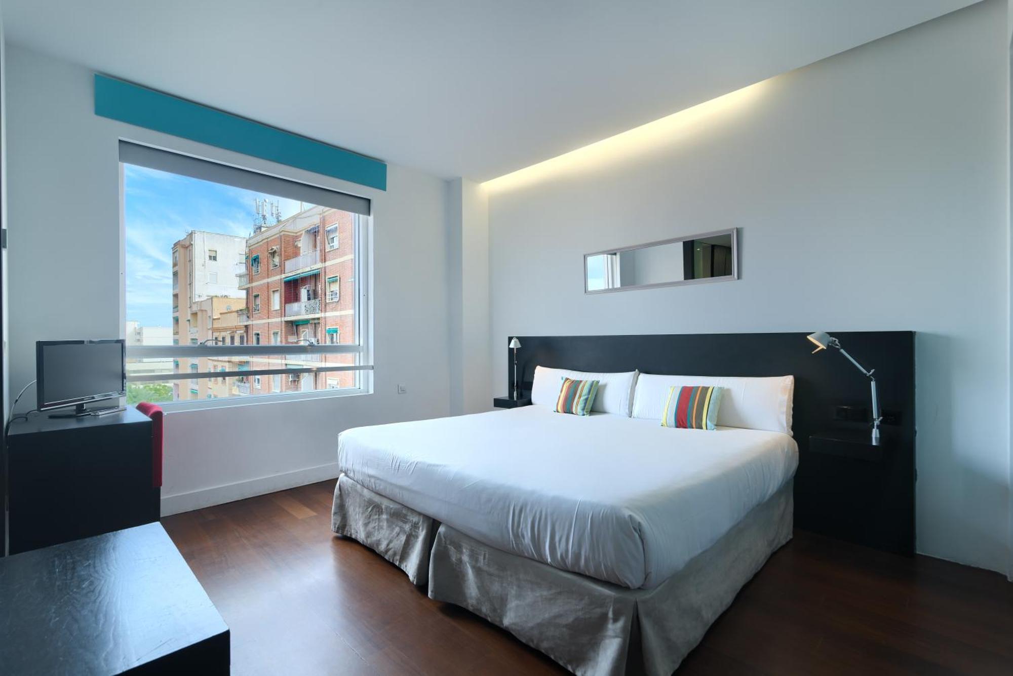 Sea You Hotel Port Valencia Exterior photo